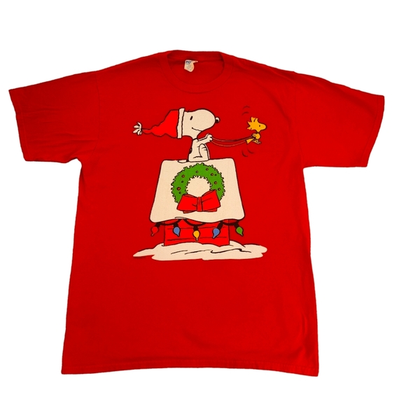 Snoopy Peanuts Christmas Mens Tshirt Sz. Medium - Picture 1 of 4